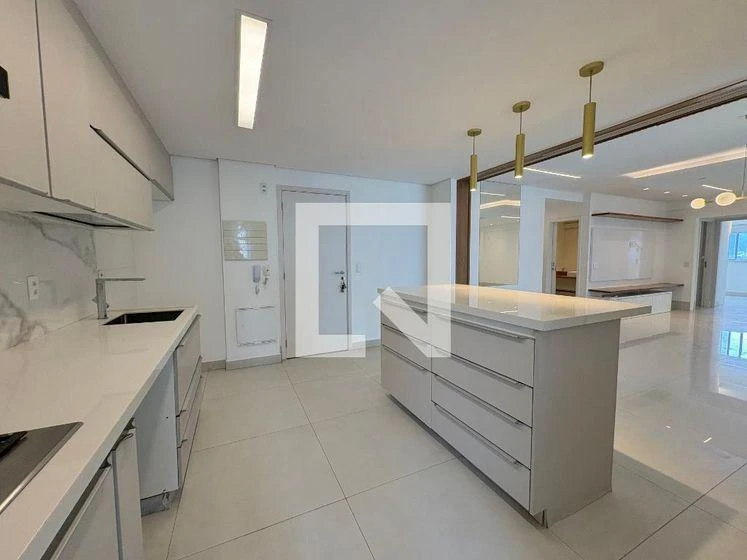Departamento de 3 dormitorios con balcón cerrado con vidrio — photo 13