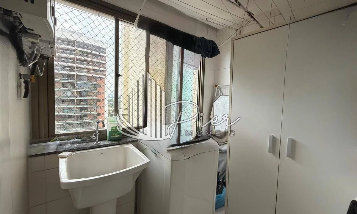 Furnished apartment, 127 m², with a water view — photo 21