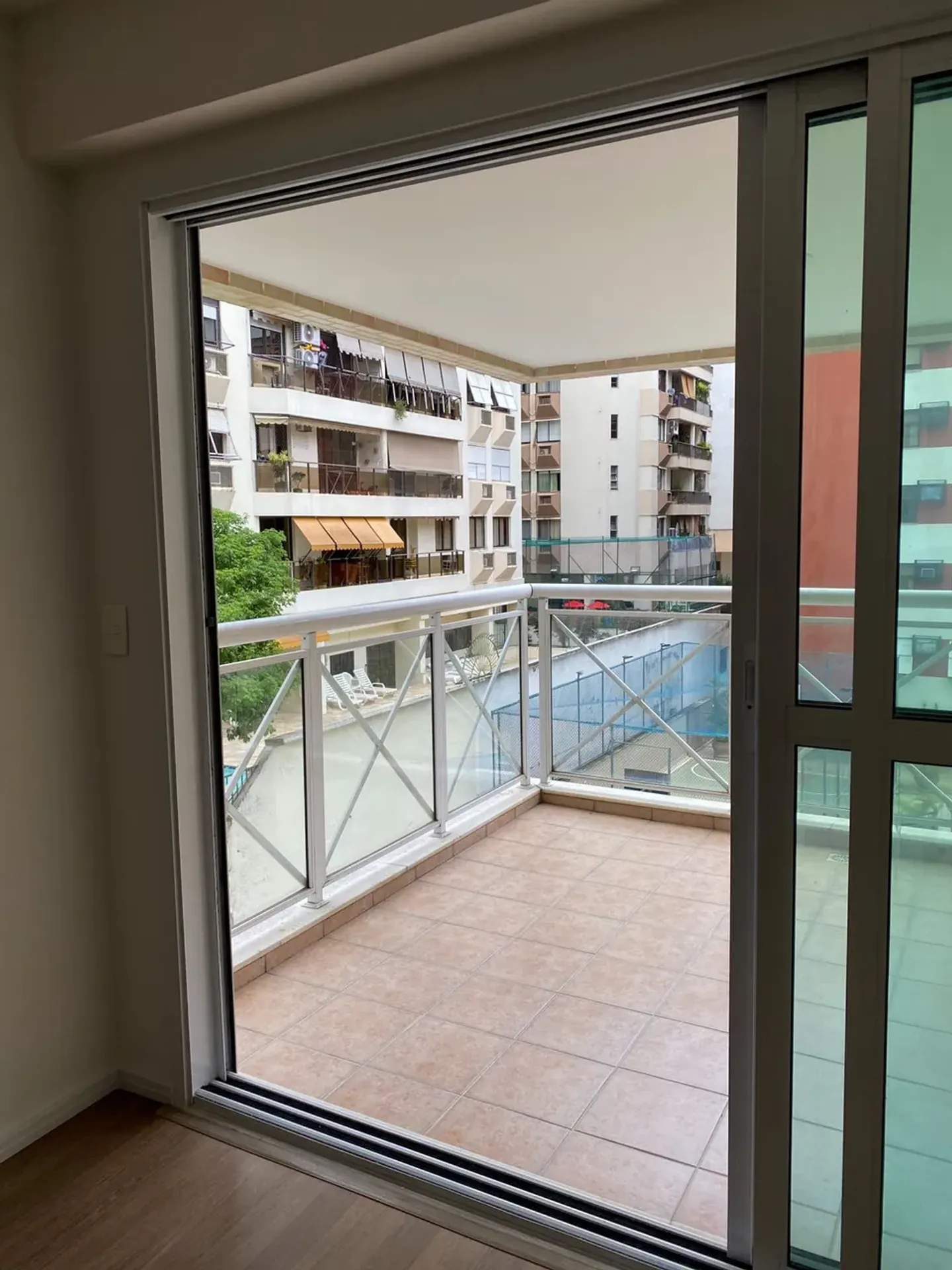 Apartamento de 75 m² no 3º andar, com 2 quartos e suíte — photo 16