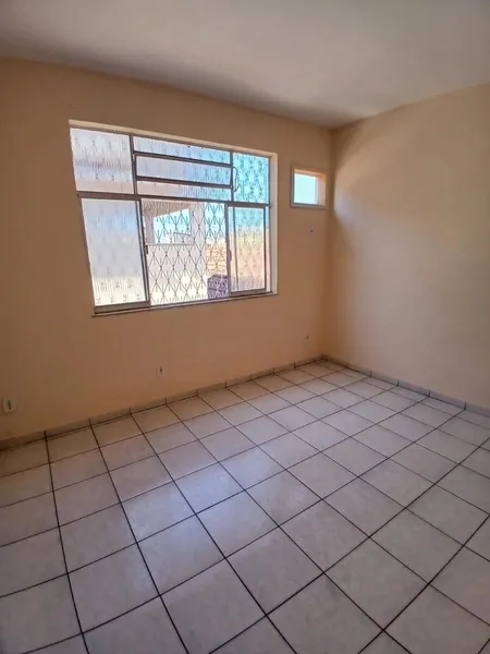 Casa de 68 m² e 2 quartos, Padre Miguel