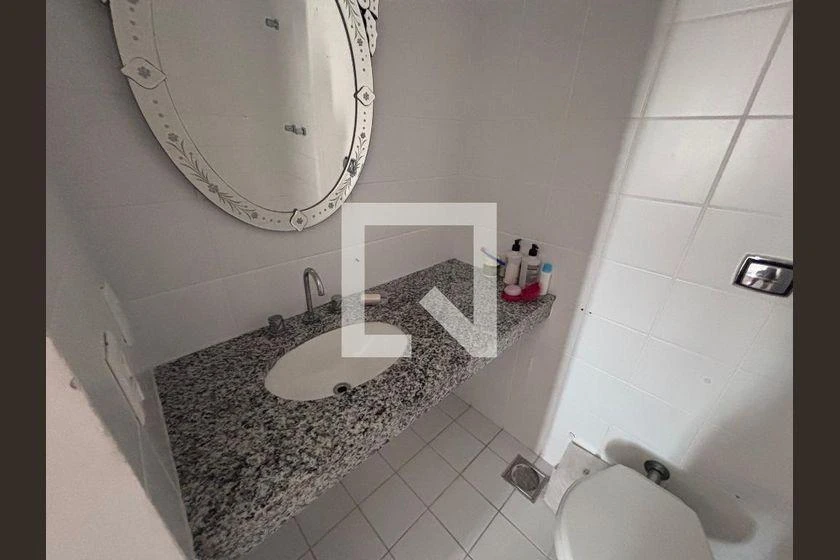 Furnished 4-bedroom apartment with gas-stove kitchen — photo 15