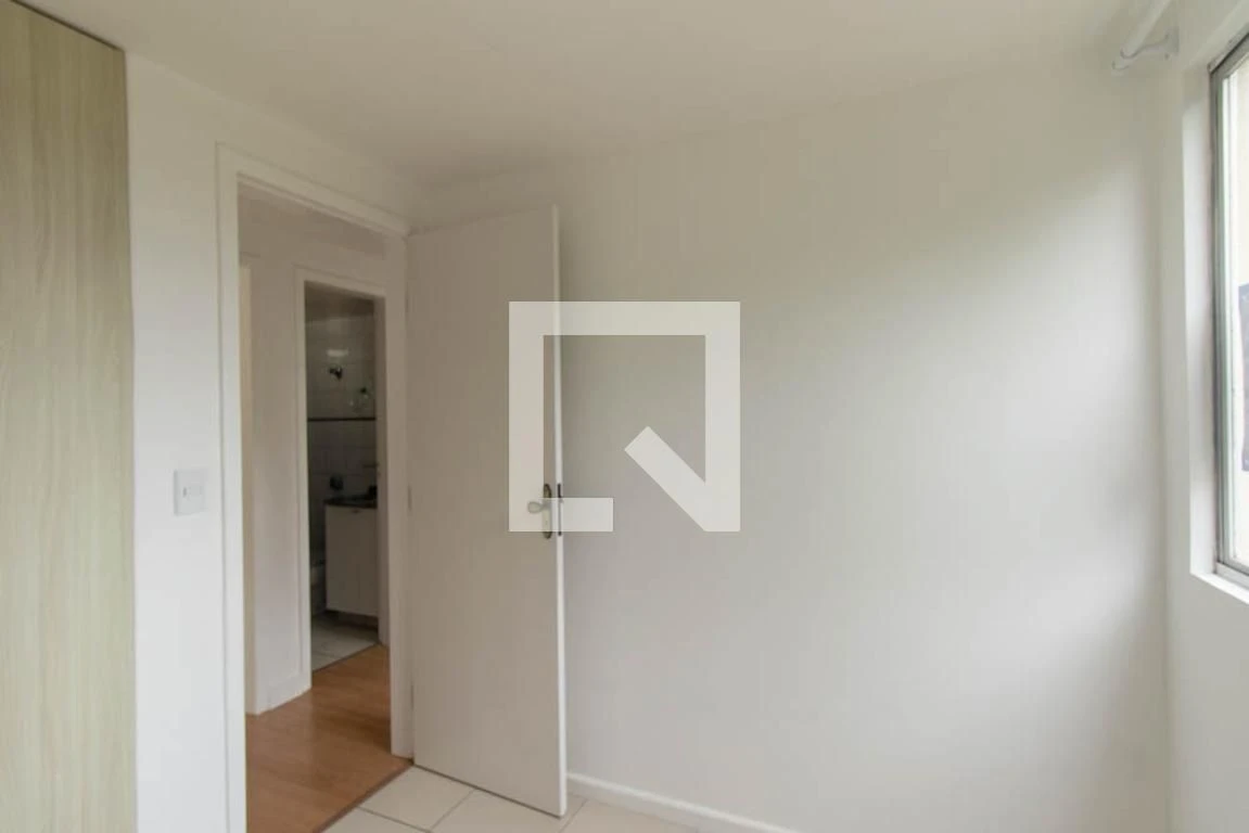 3-bedroom, 56 m² apartment in Curitiba — photo 15