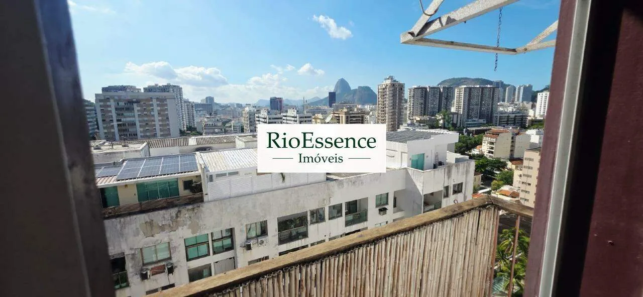Unfurnished apartment with 3 bedrooms and an enclosed balcony — photo 14