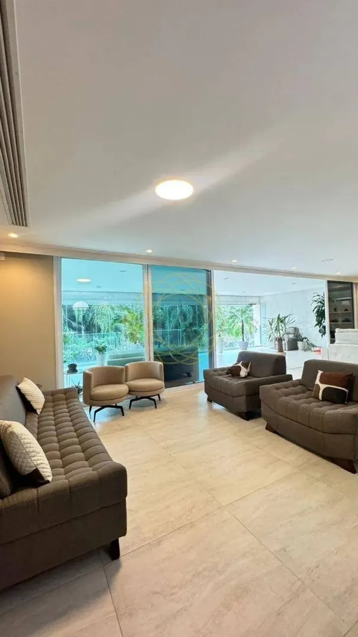 Furnished apartment with 4 bedrooms and 381 m² — photo 6