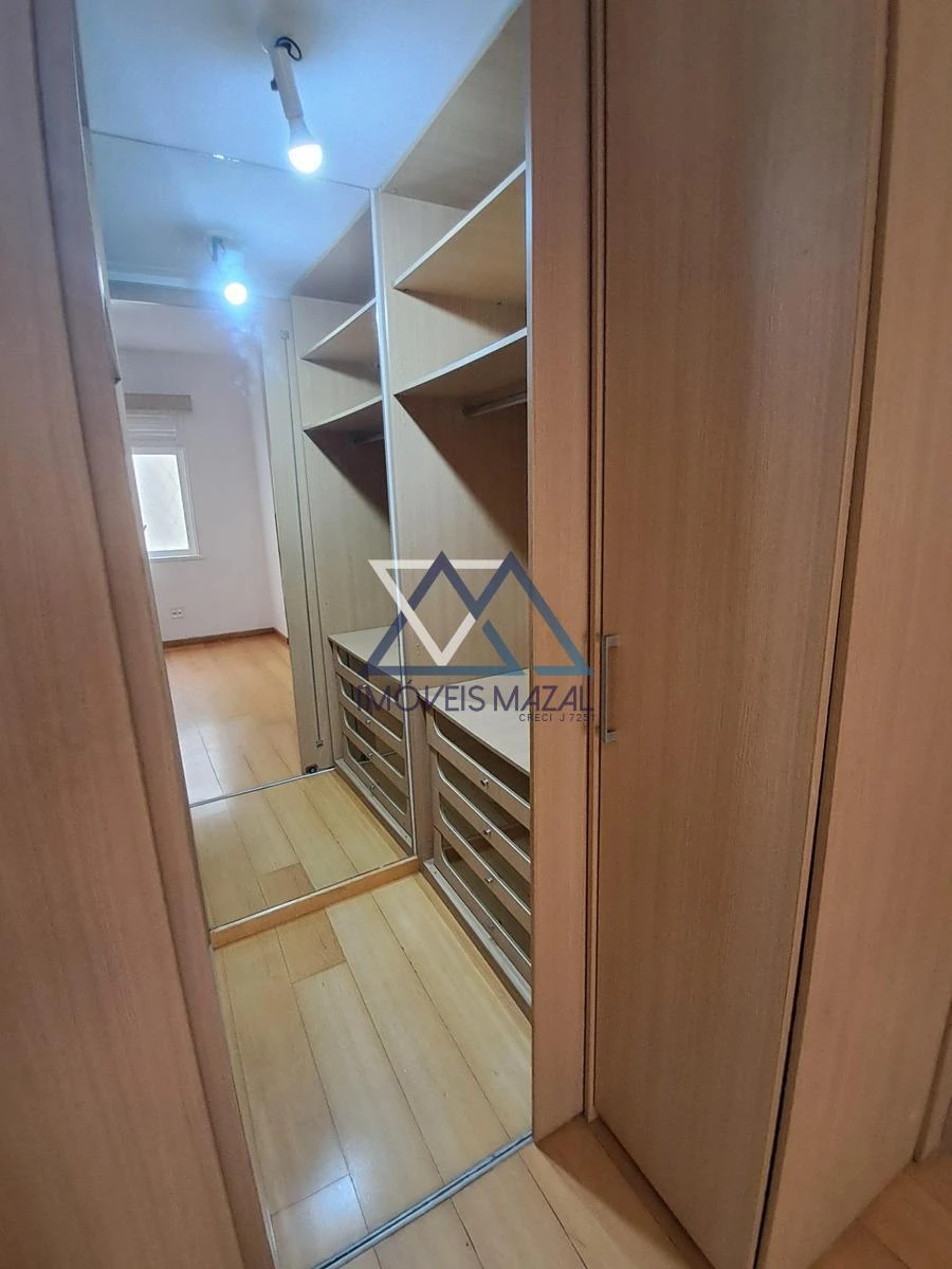 3-bedroom apartment with a walk-in closet in Rio de Janeiro — photo 13