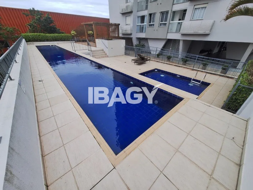 Furnished 95 m² apartment with 2 bedrooms and a desk — photo 45