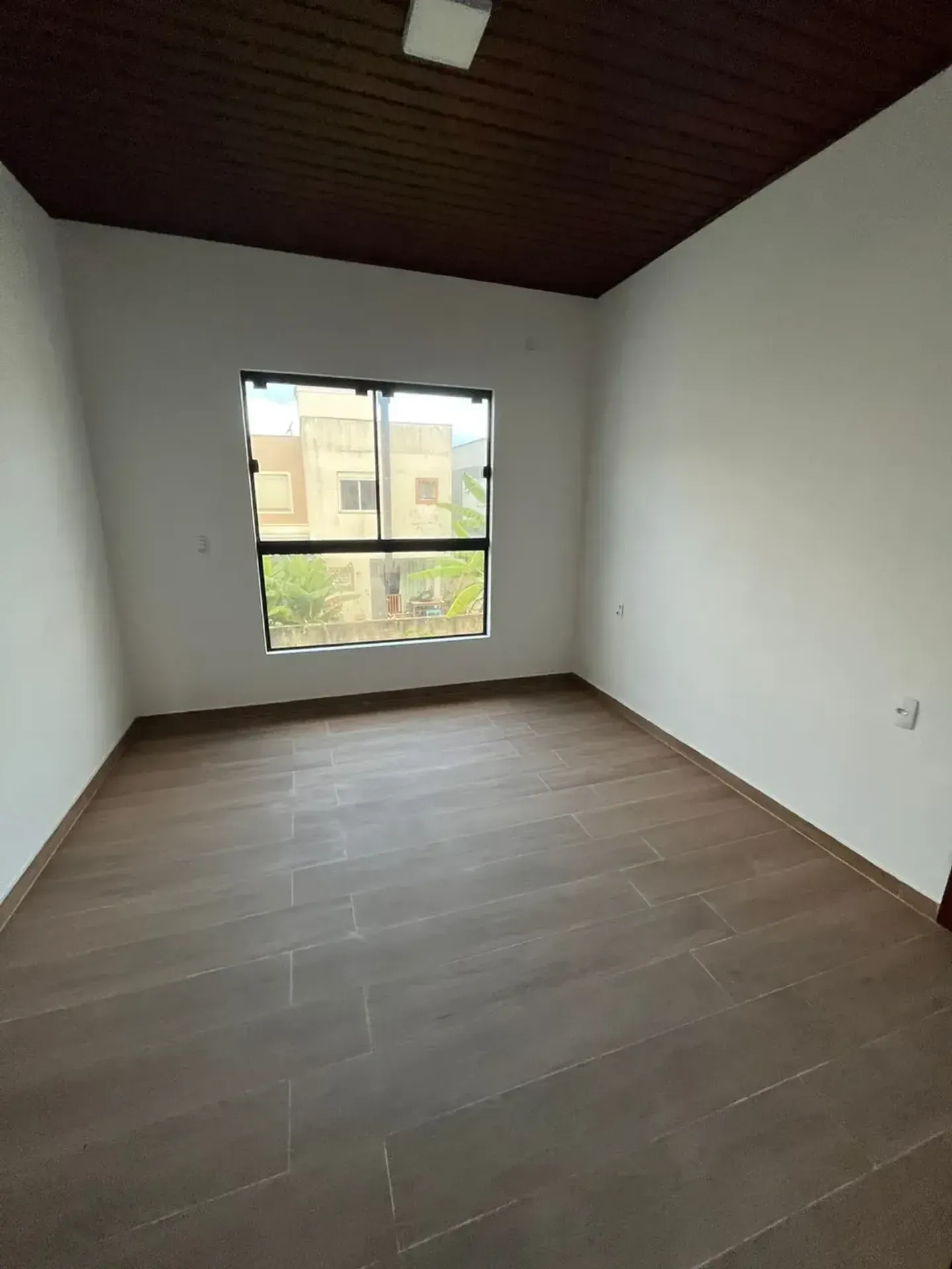 Unfurnished house with 3 bedrooms and 3 bathrooms — photo 11