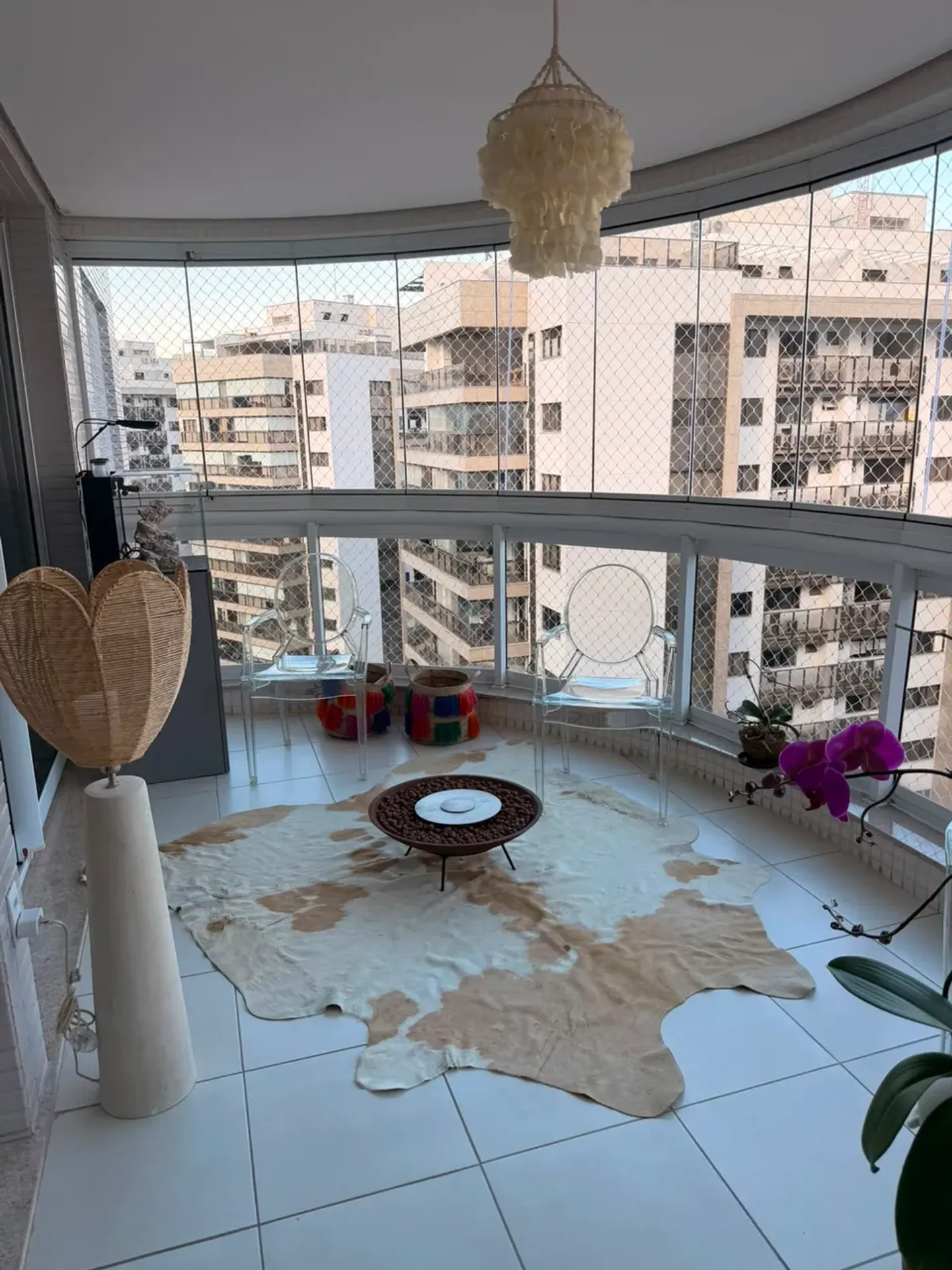 Furnished 115 m² apartment with 3 bedrooms and 3 baths — photo 34