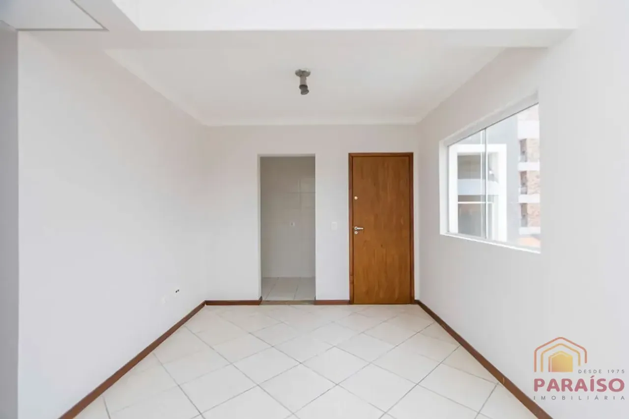 Rental apartment with 2 bedrooms and a balcony — photo 19