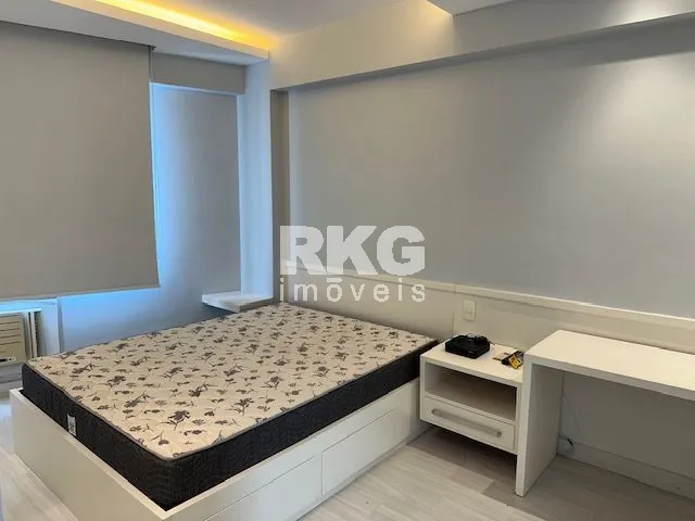 Furnished apartment with 1 bedroom and a mountain view — photo 3