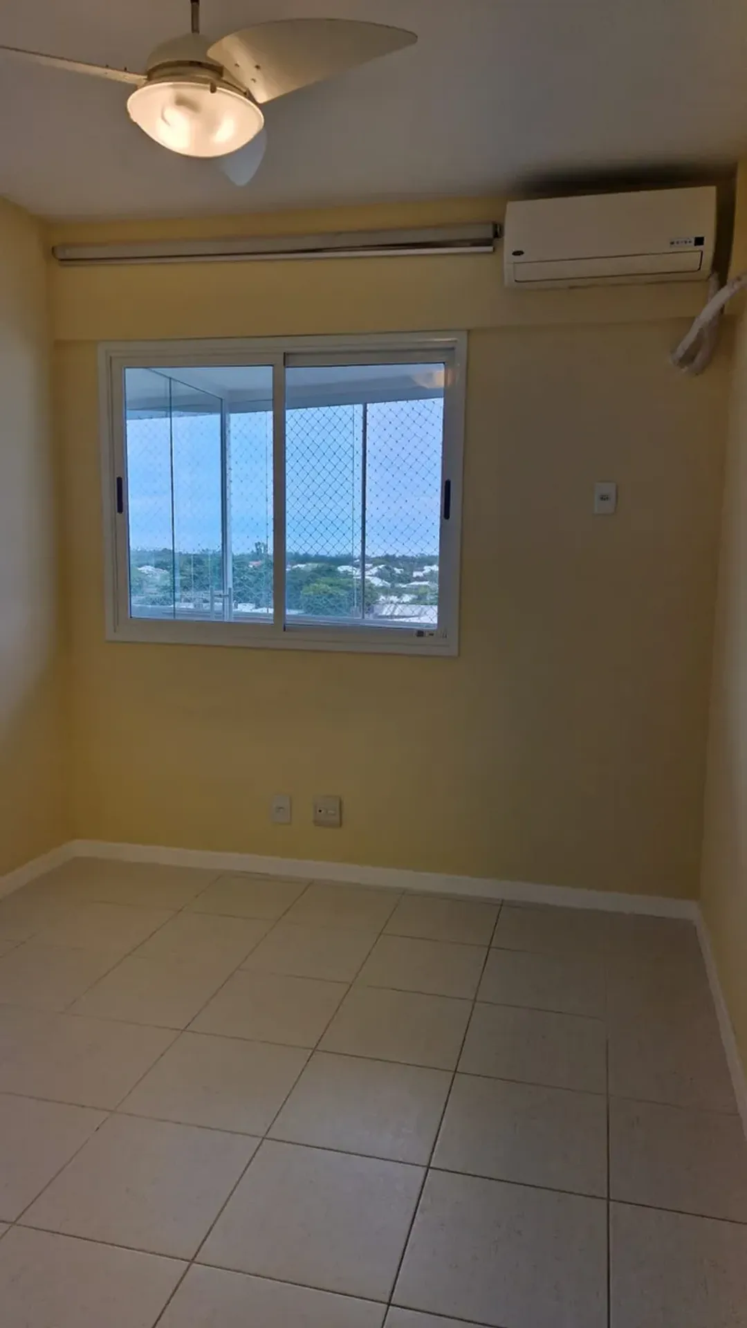 Apartment, 68 m², with a glass-enclosed balcony — photo 38