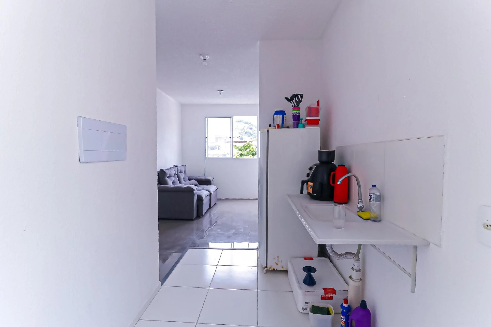 2-bedroom apartment in a building with a gym — photo 6