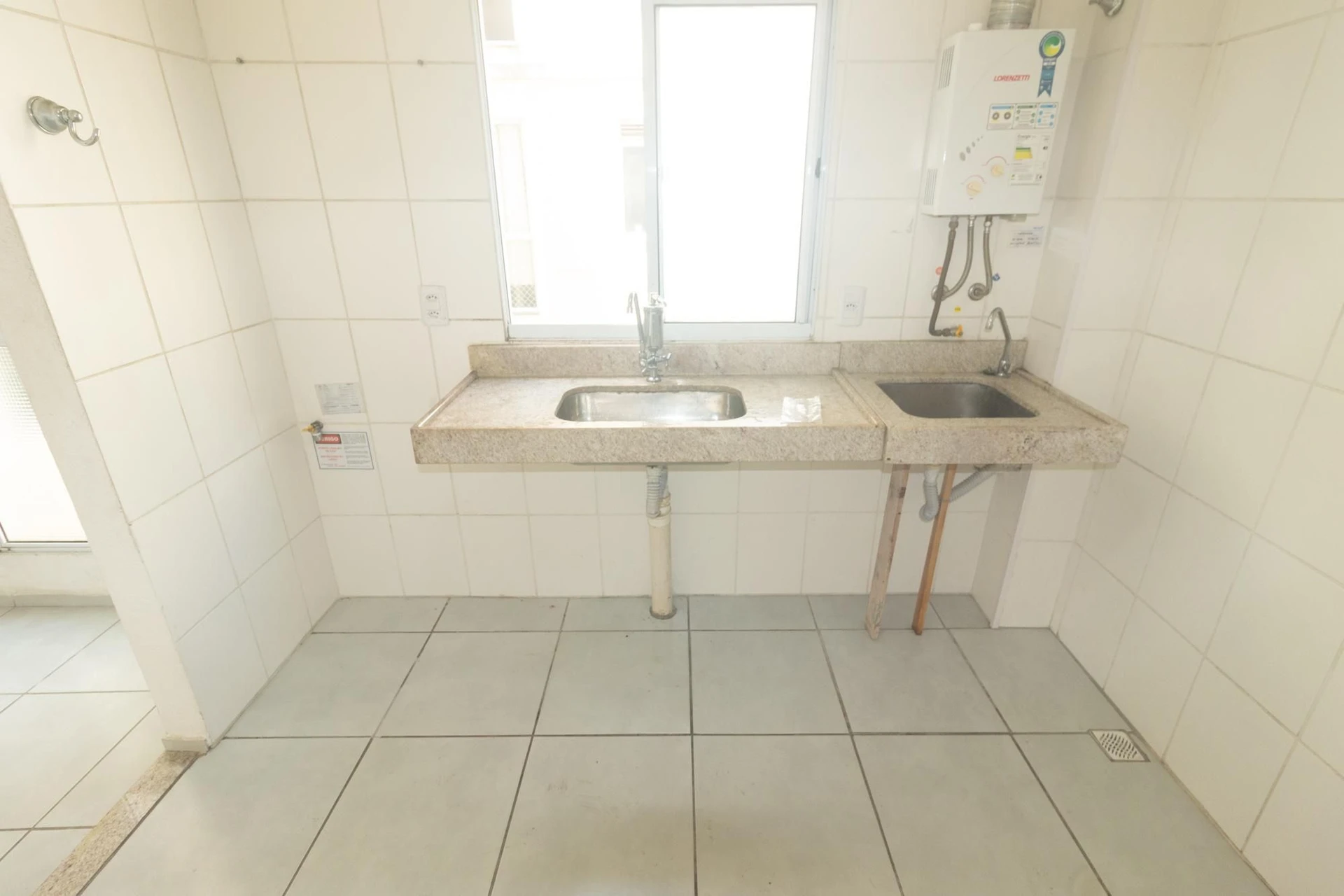 2-bedroom rental apartment with a separate kitchen — photo 19