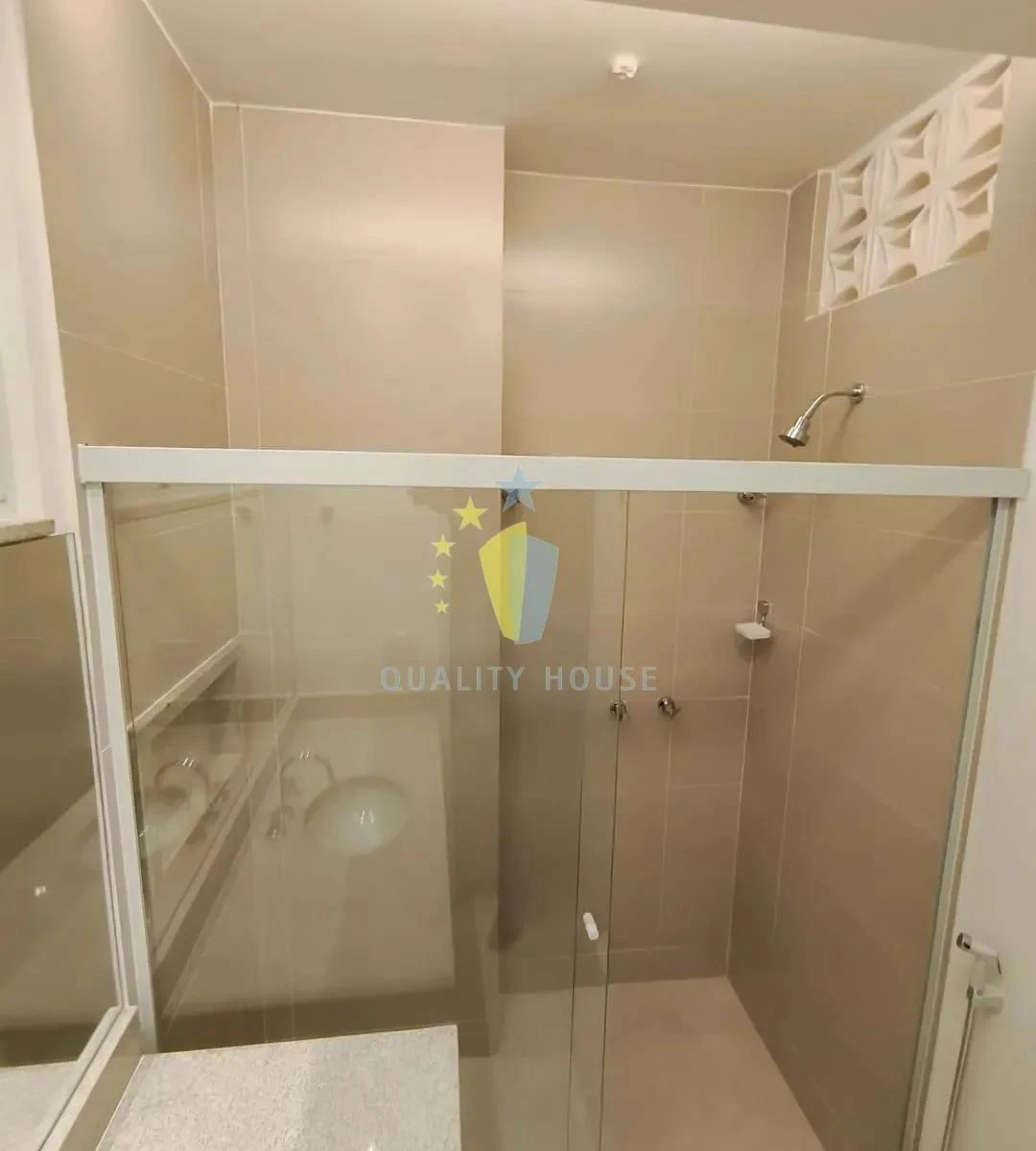 Apartamento para alugar de 3 quartos com suíte e 155 m² — photo 36