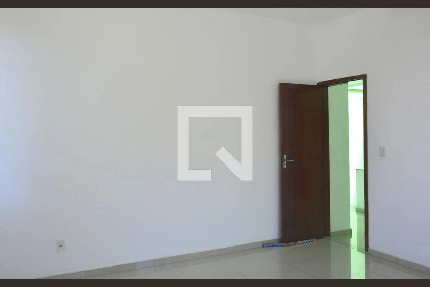 5-bedroom house with a garden — photo 121