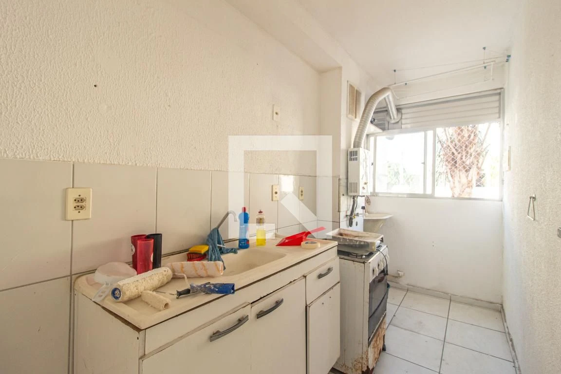 Apartamento com 2 quartos e suíte com banheiro — photo 2