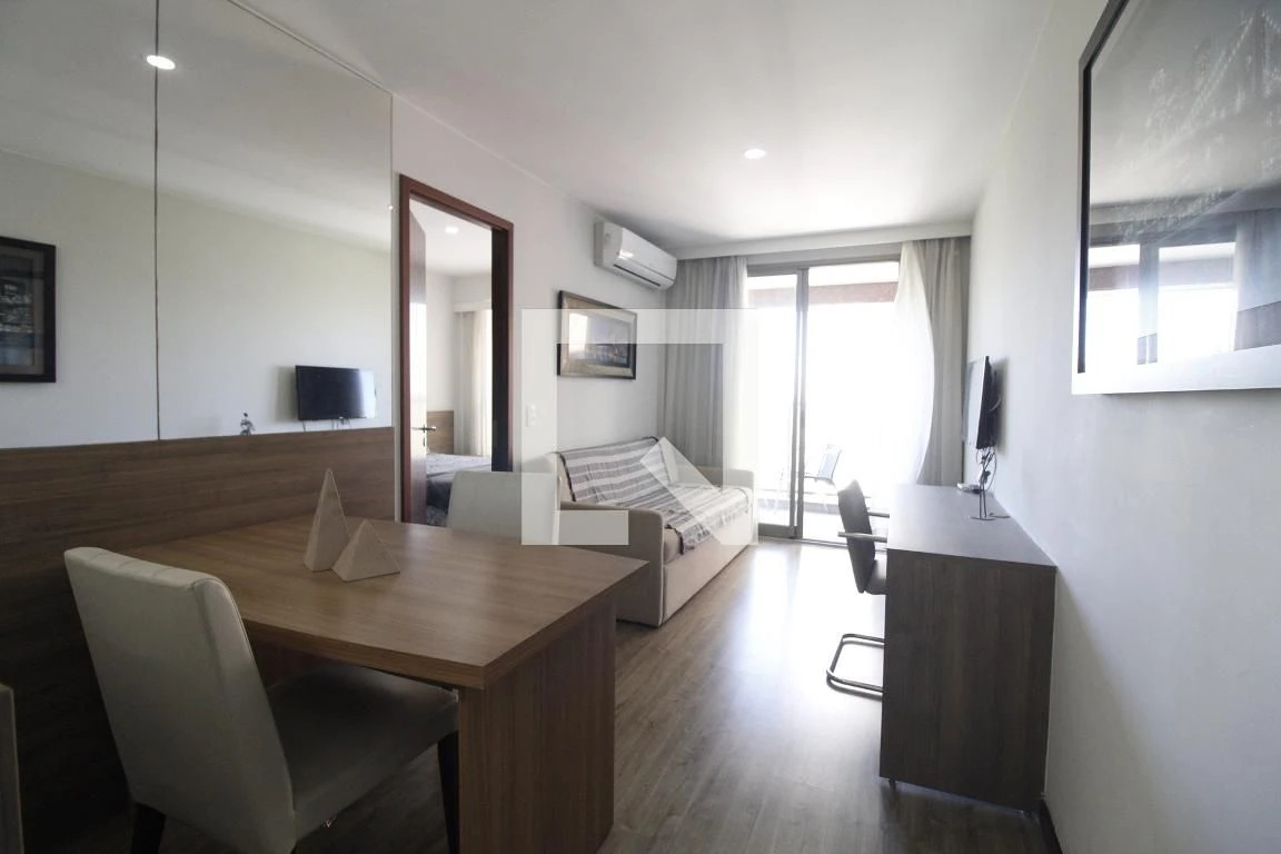 Apartamento mobiliado de 2 quartos com espaço de home office