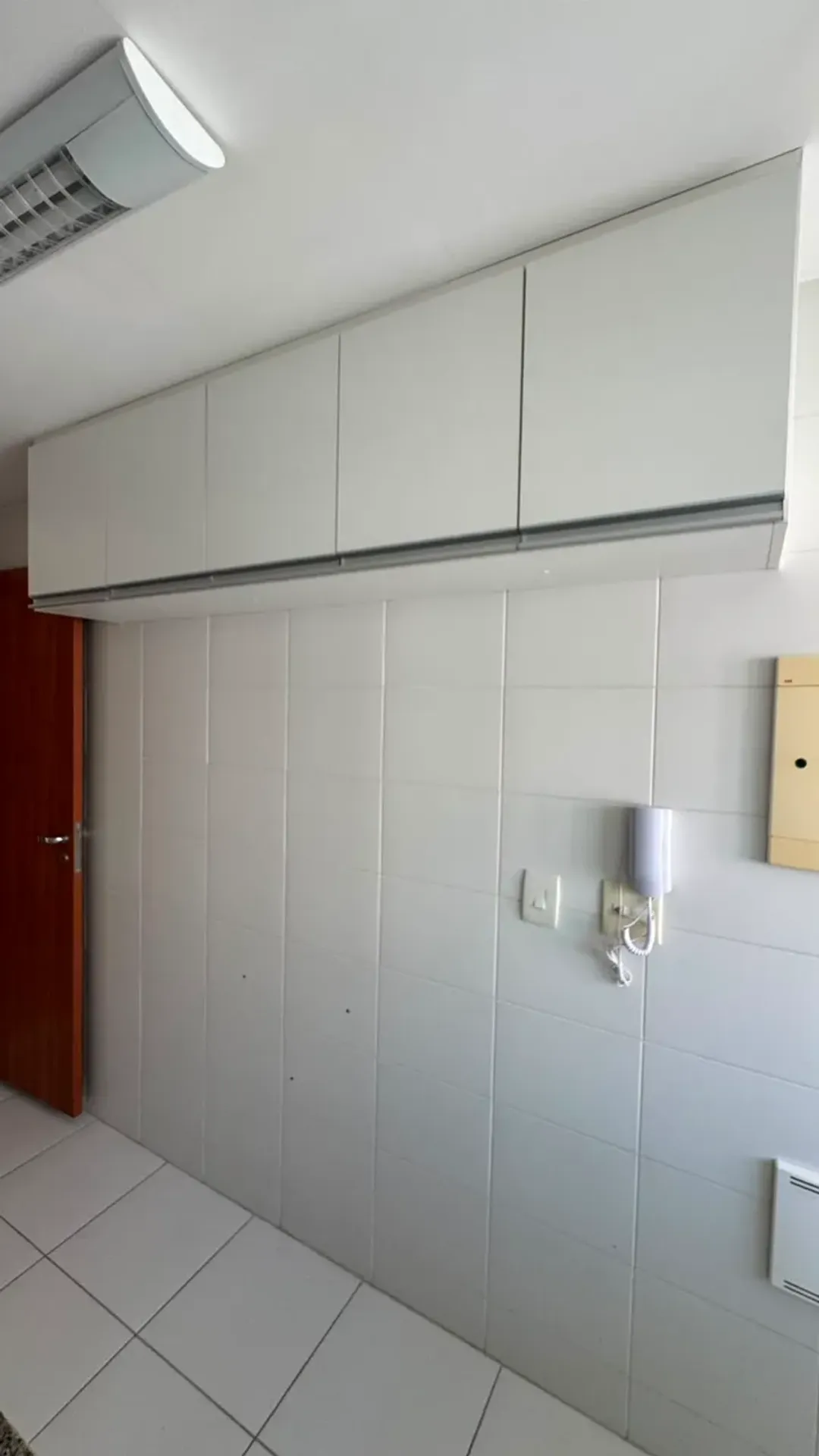 Furnished apartment, 70 m², with a grill on the balcony — photo 14