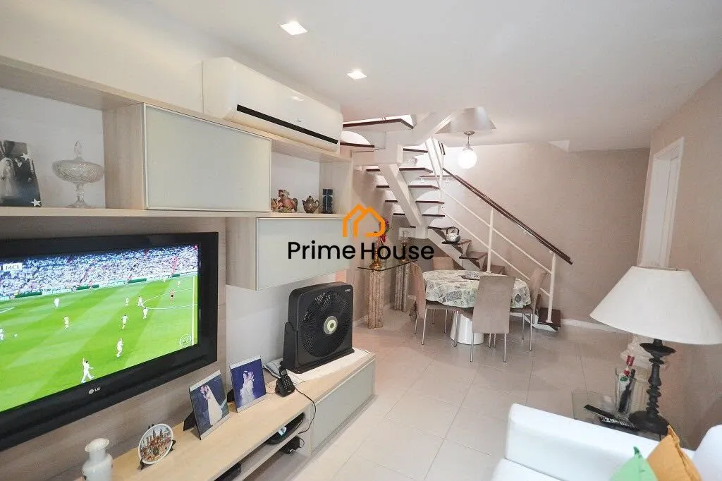 Furnished penthouse with 4 bedrooms and 4 bathrooms — photo 12