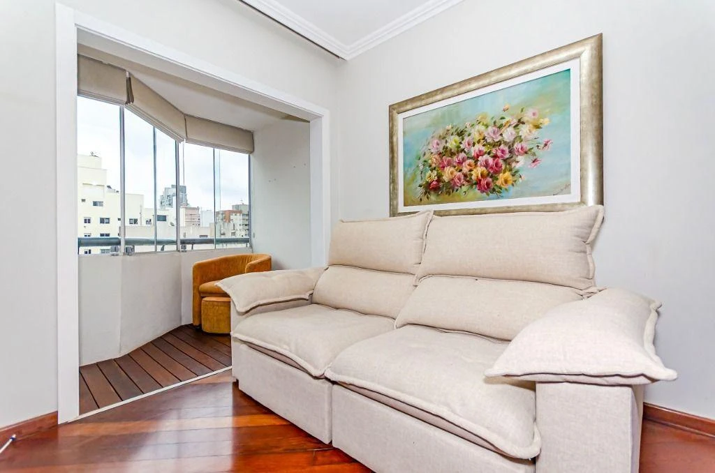 3-bedroom apartment with a washing machine in Curitiba — photo 29