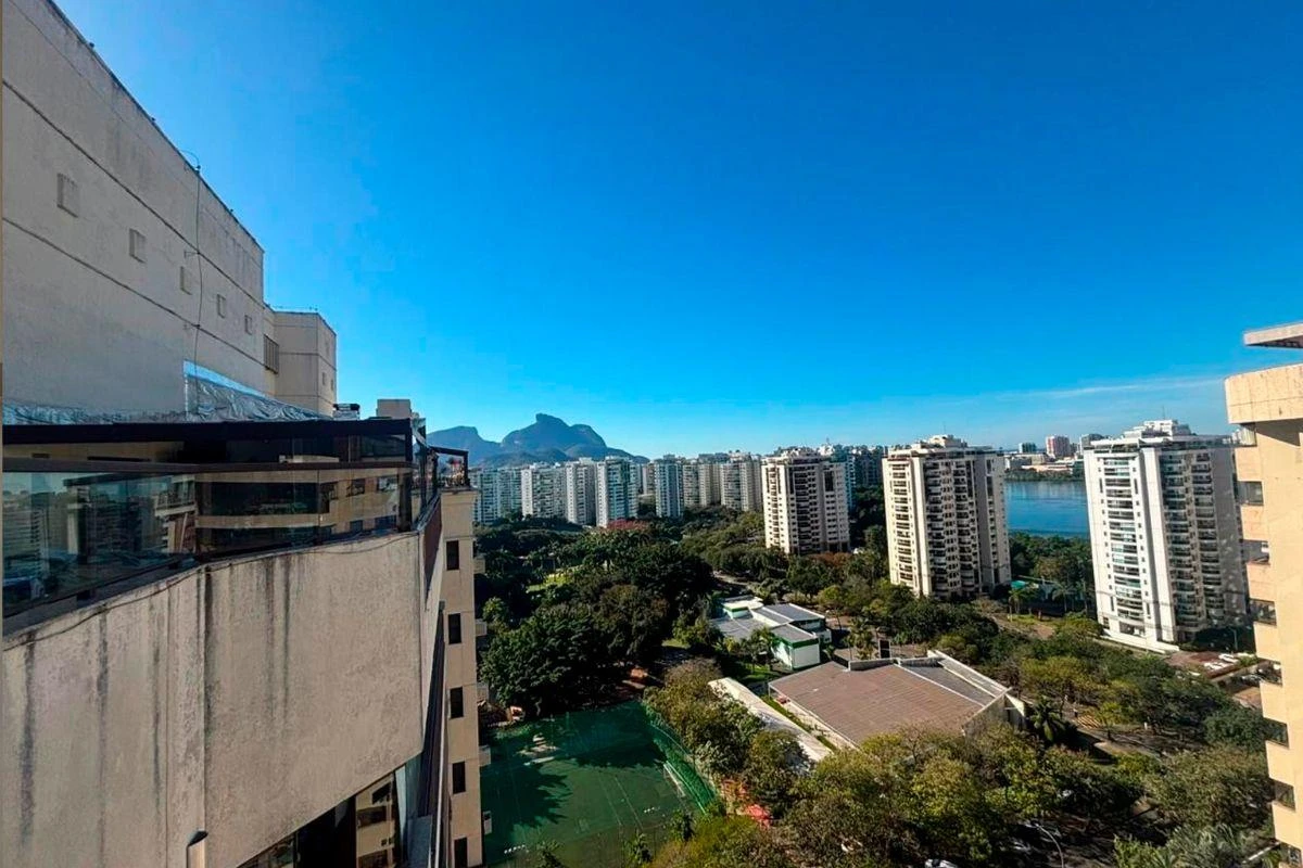 Duplex penthouse, 170 m², 3 bedrooms and 2 parking — photo 17