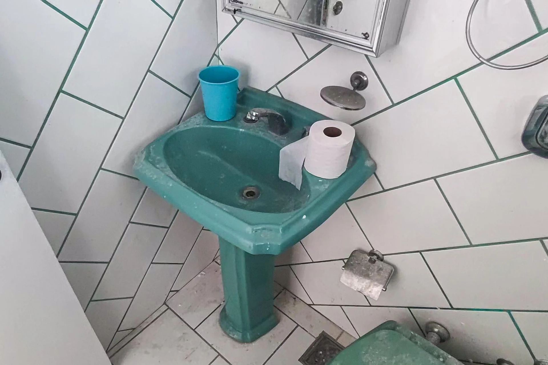 Casa mobiliada em condomínio com 6 suítes e 8 banheiros — photo 36