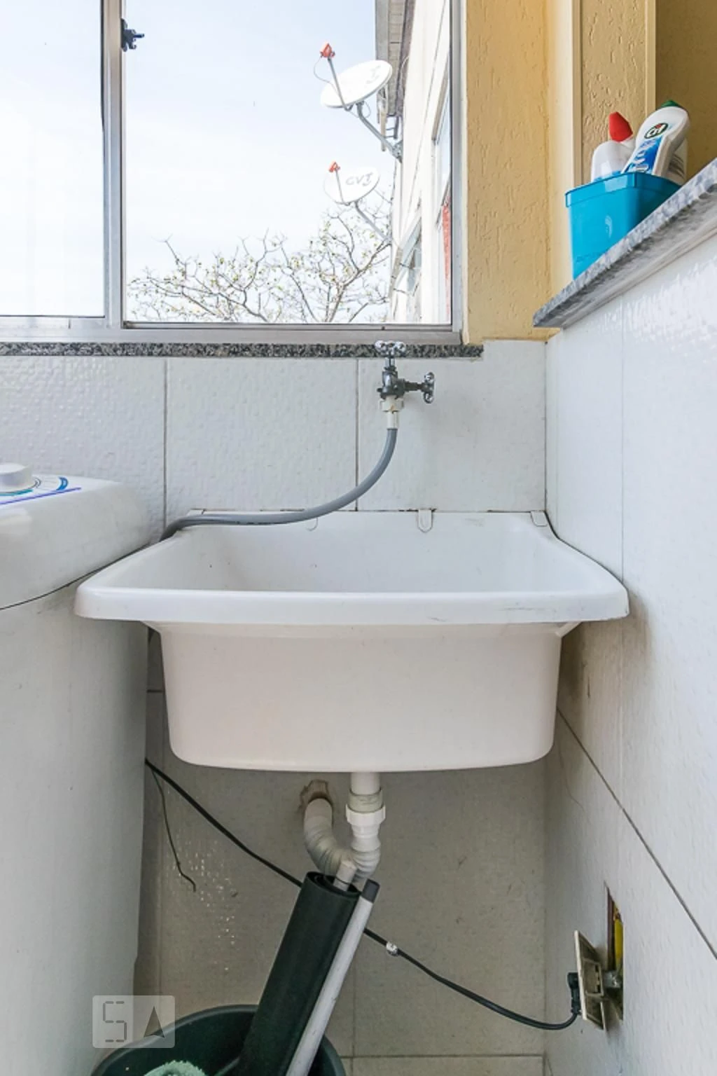 100 m² apartment with a washing machine and a home office — photo 24