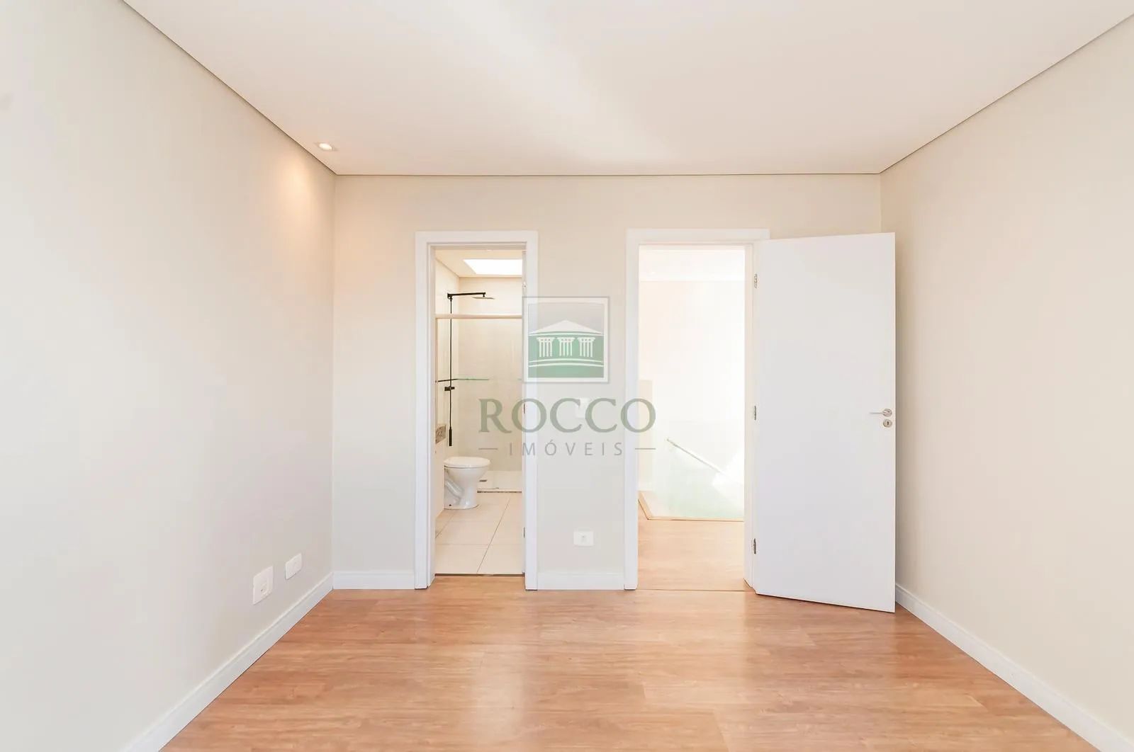 Private BBQ in a 2-bedroom apartment, 104 m² — photo 27