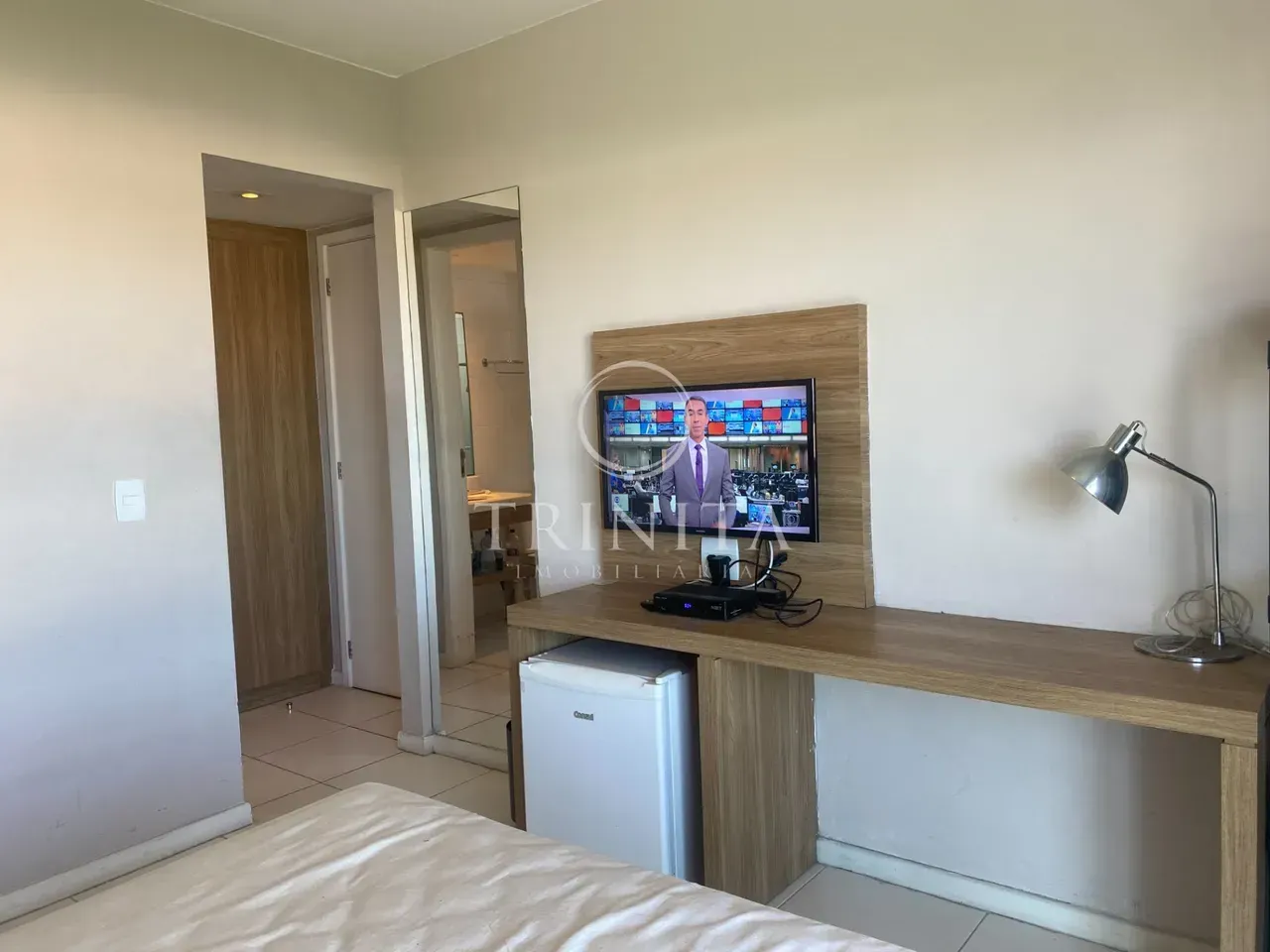 1-bedroom apartment with glass shower and 25 m² — photo 14