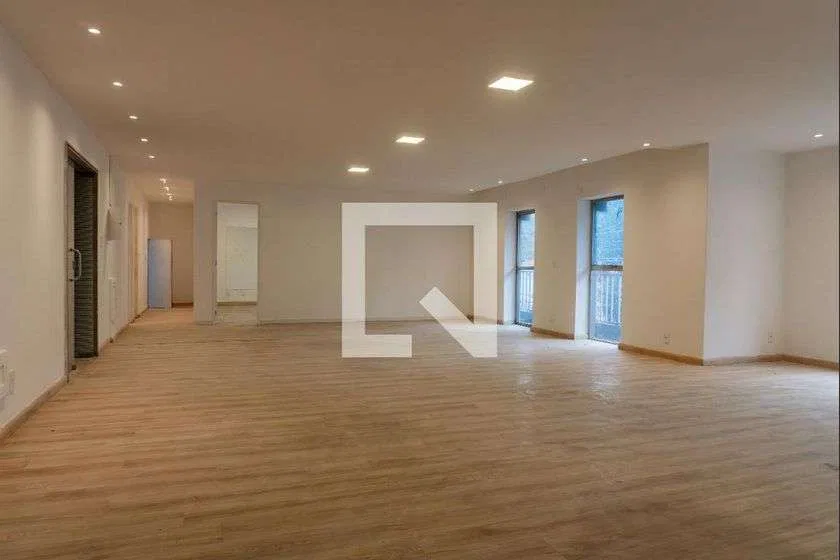 Rental apartment with a balcony and 2 bedrooms — photo 3