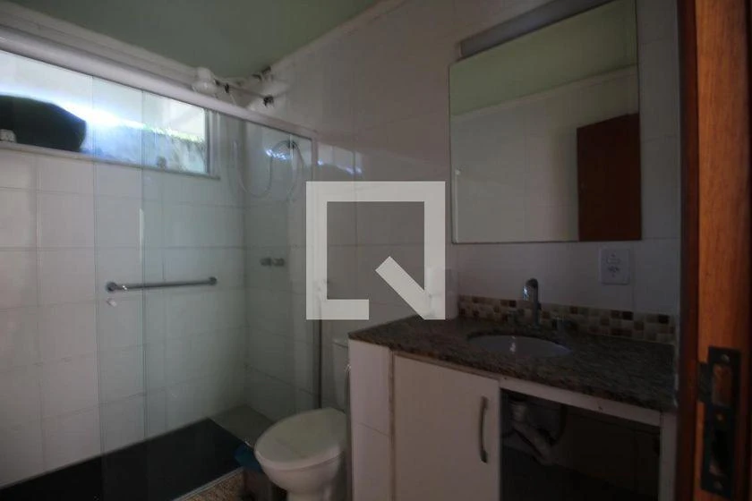 Rental house with 4 bedrooms and 340 m² — photo 28