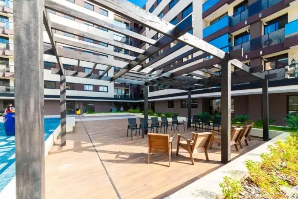 2-bedroom apartment with a washing machine in Curitiba — photo 40
