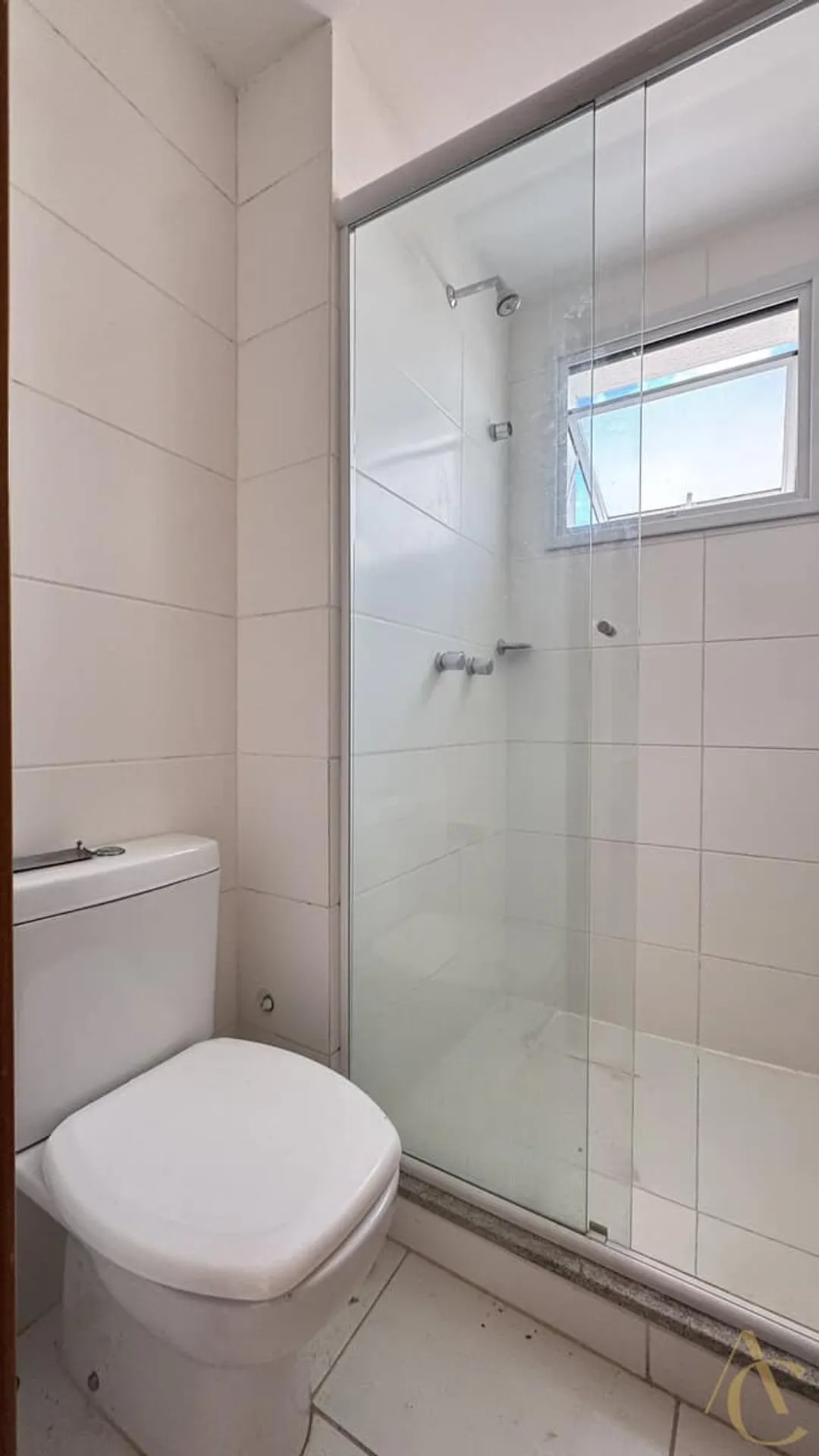 Furnished 129 m² apartment with 3 bedrooms and 1 parking space — photo 10