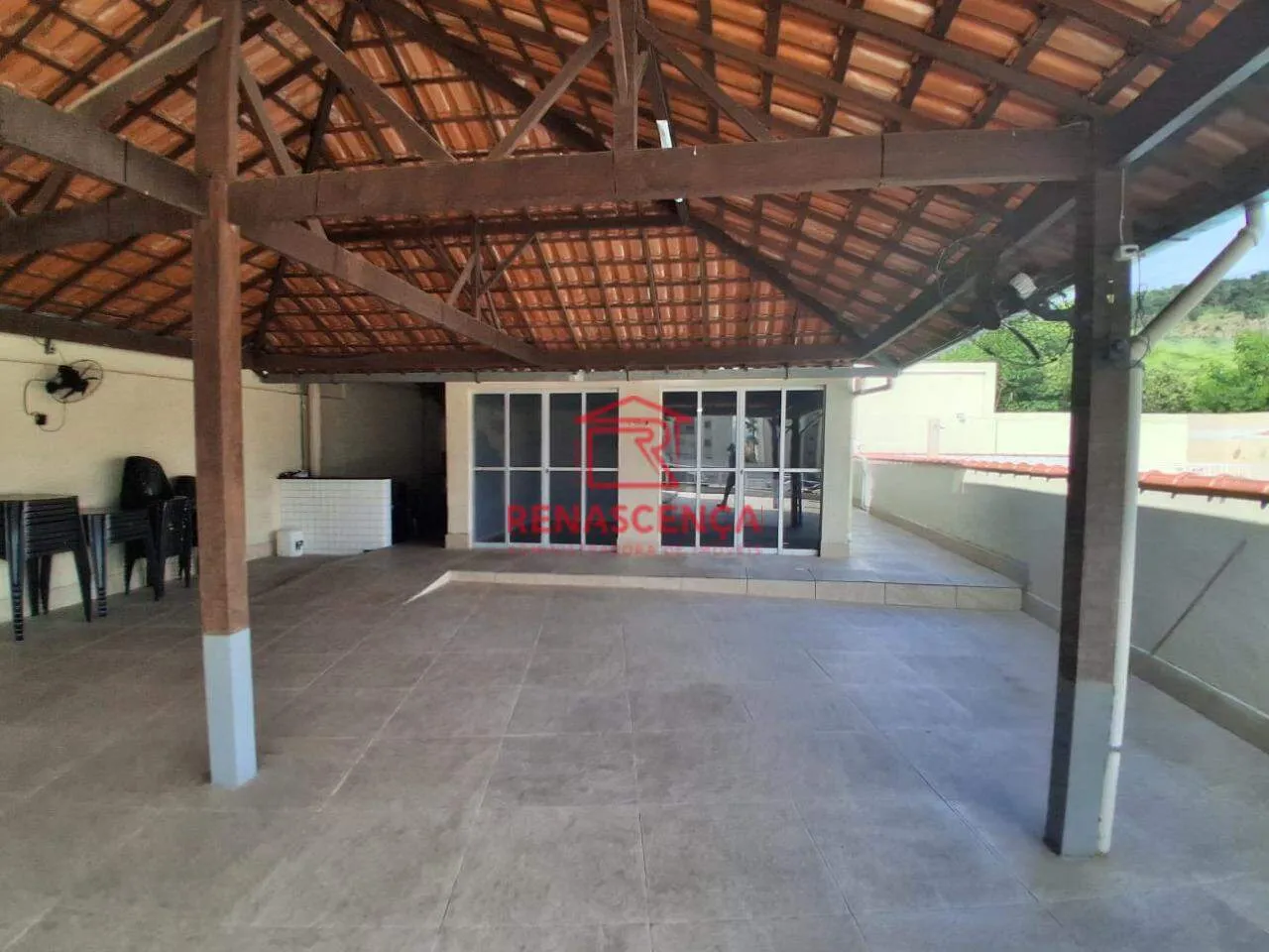 2-bedroom 45 m² unfurnished apartment with 1 parking