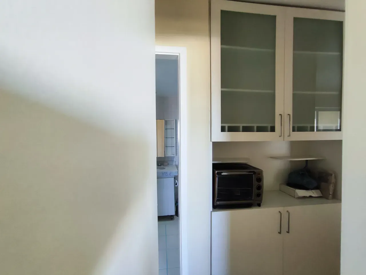 Apartamento mobiliado de 103 m² com varanda envidraçada — photo 22