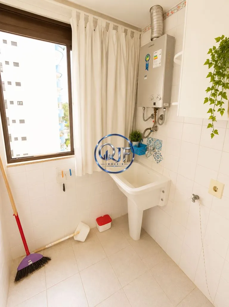 Apartamento com 2 quartos e 2 banheiros, com varanda — photo 28
