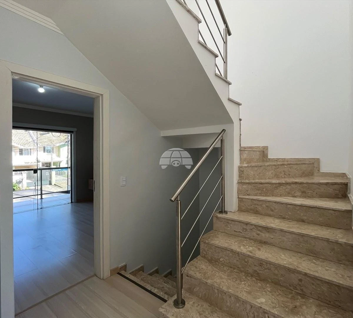 3-bedroom house with a grill on the balcony in Curitiba — photo 30