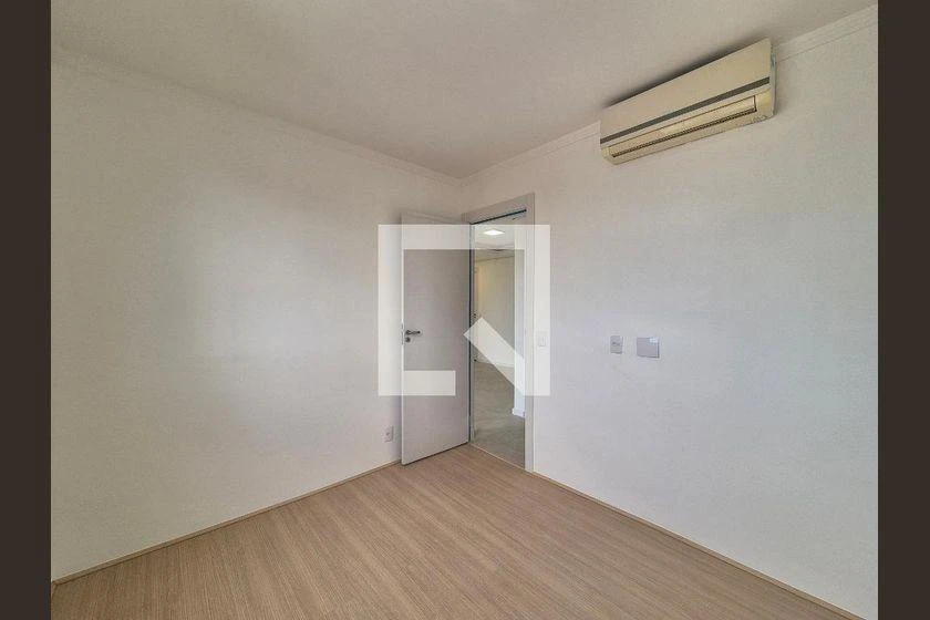 Apartamento de 2 quartos em condomínio com academia — photo 24