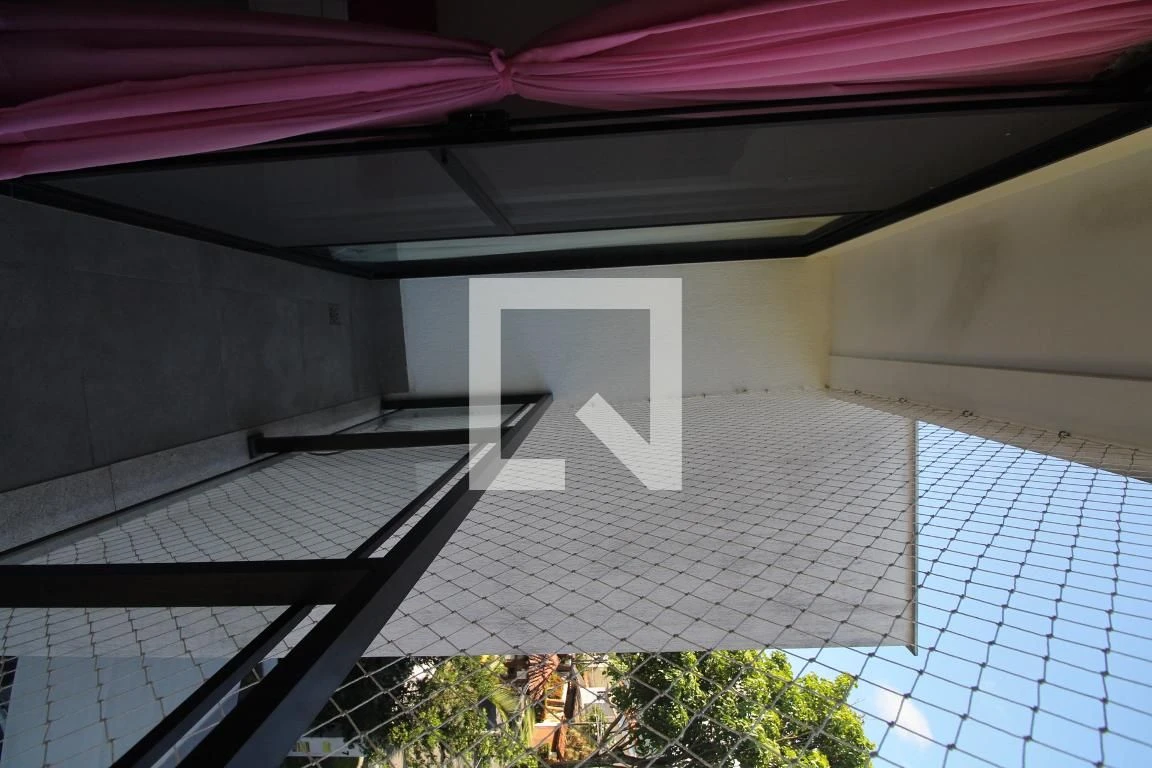Furnished house with 4 en-suite bedrooms and private garden — photo 103
