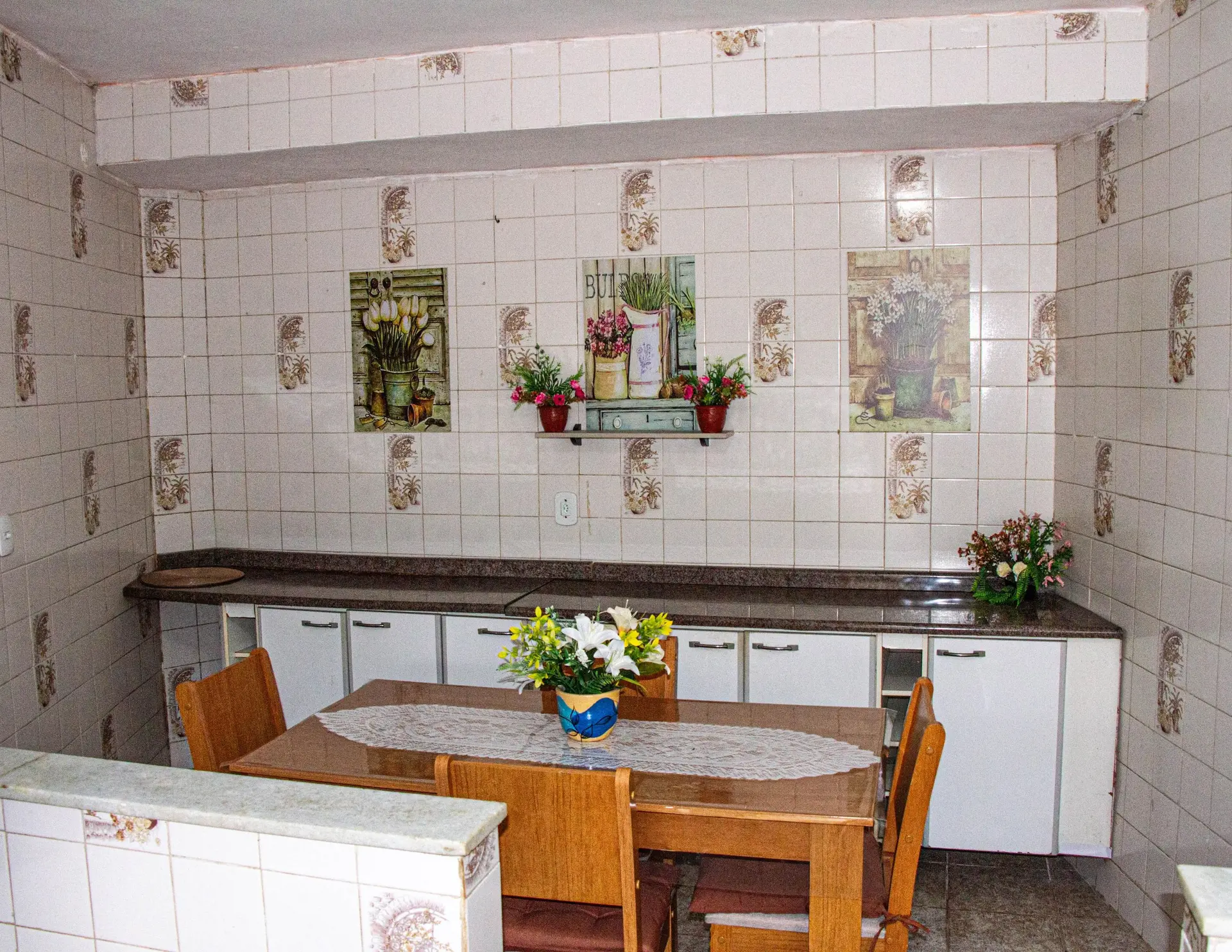 Furnished house with 1 bedroom, 1 bathroom, 2 parking — photo 3