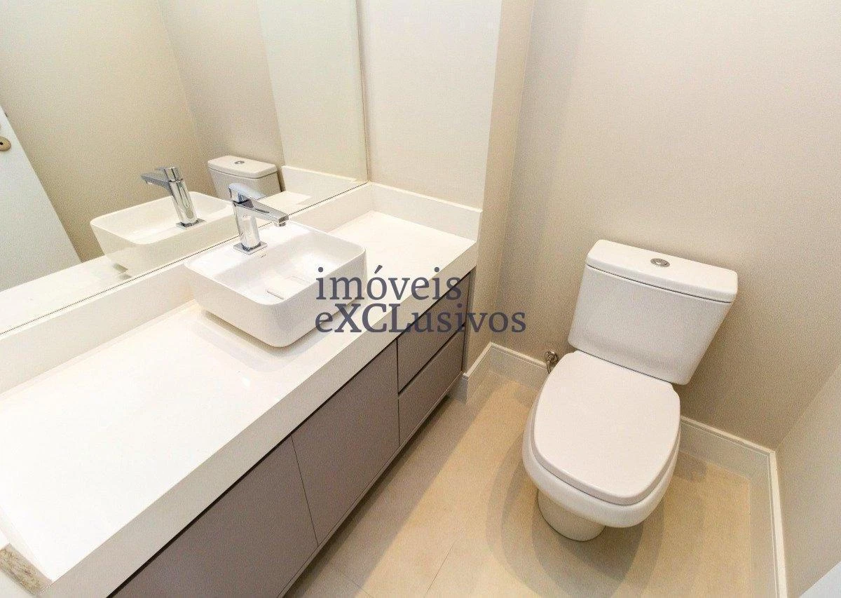 4-bedroom apartment with 227 m² and 2 parking spaces — photo 10