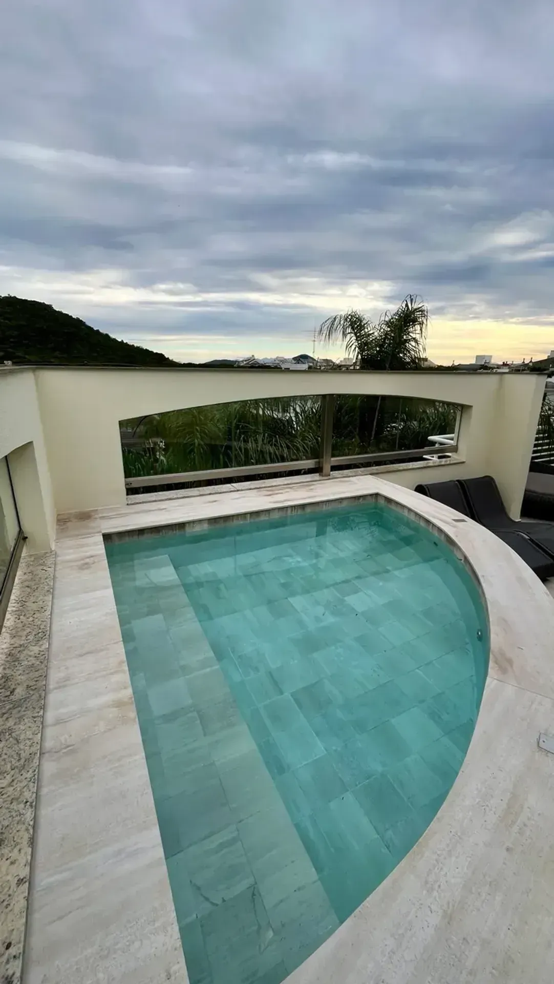 Penthouse amueblado con 2 suites y barbacoa privada — photo 9