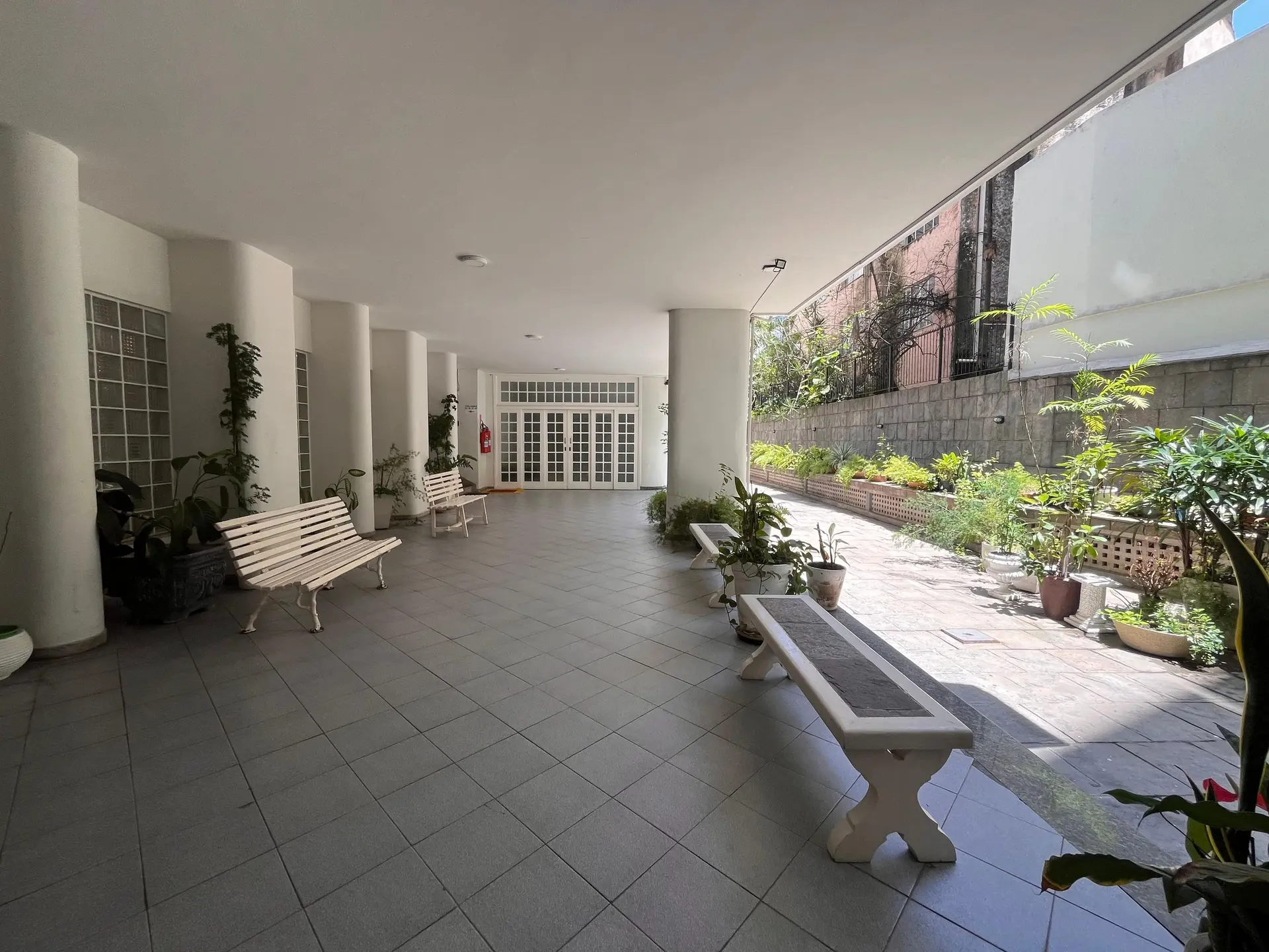 2-bedroom apartment with floor-to-ceiling windows — photo 16