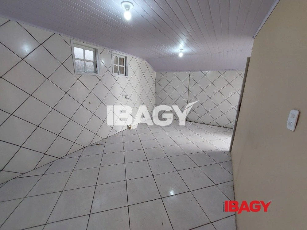 3-bedroom house, 1 with its own bathroom, 80 m² — photo 10