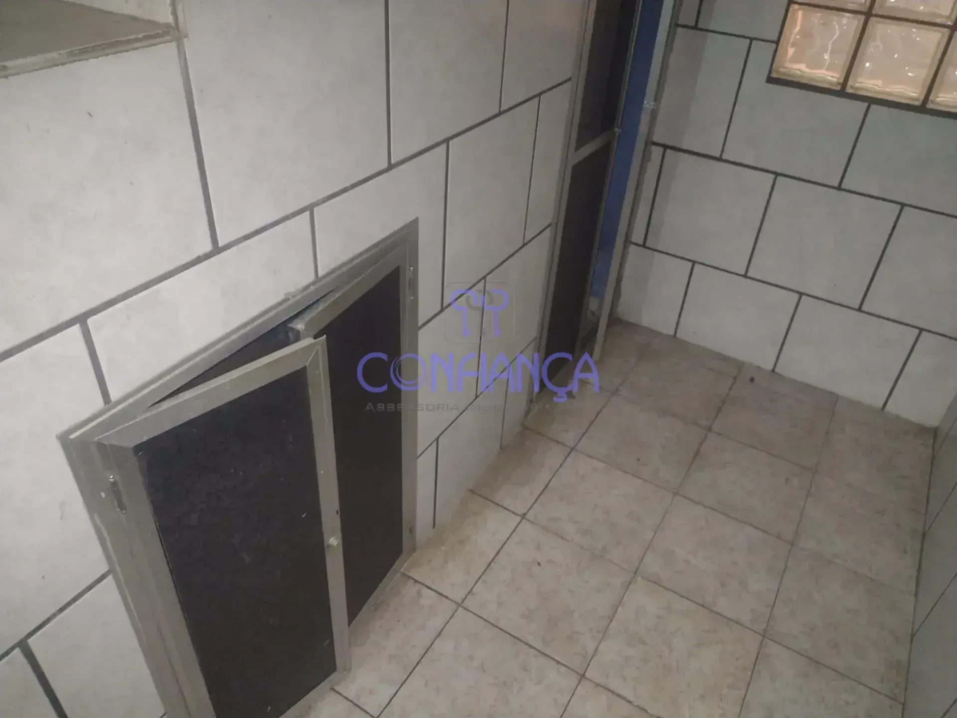 Casa com 3 quartos e 2 suítes, com varanda e quintal — photo 35
