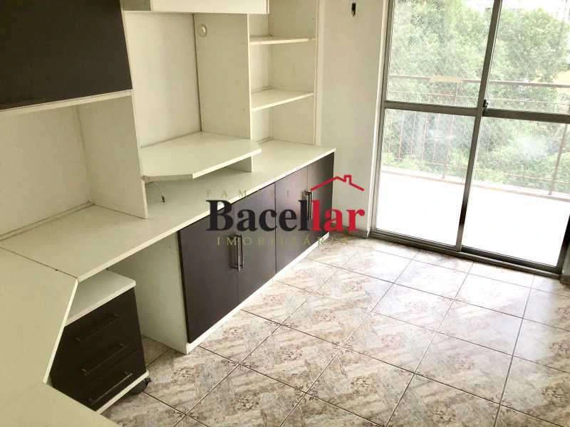 98 m² apartment with 3 bedrooms and a suite — photo 5