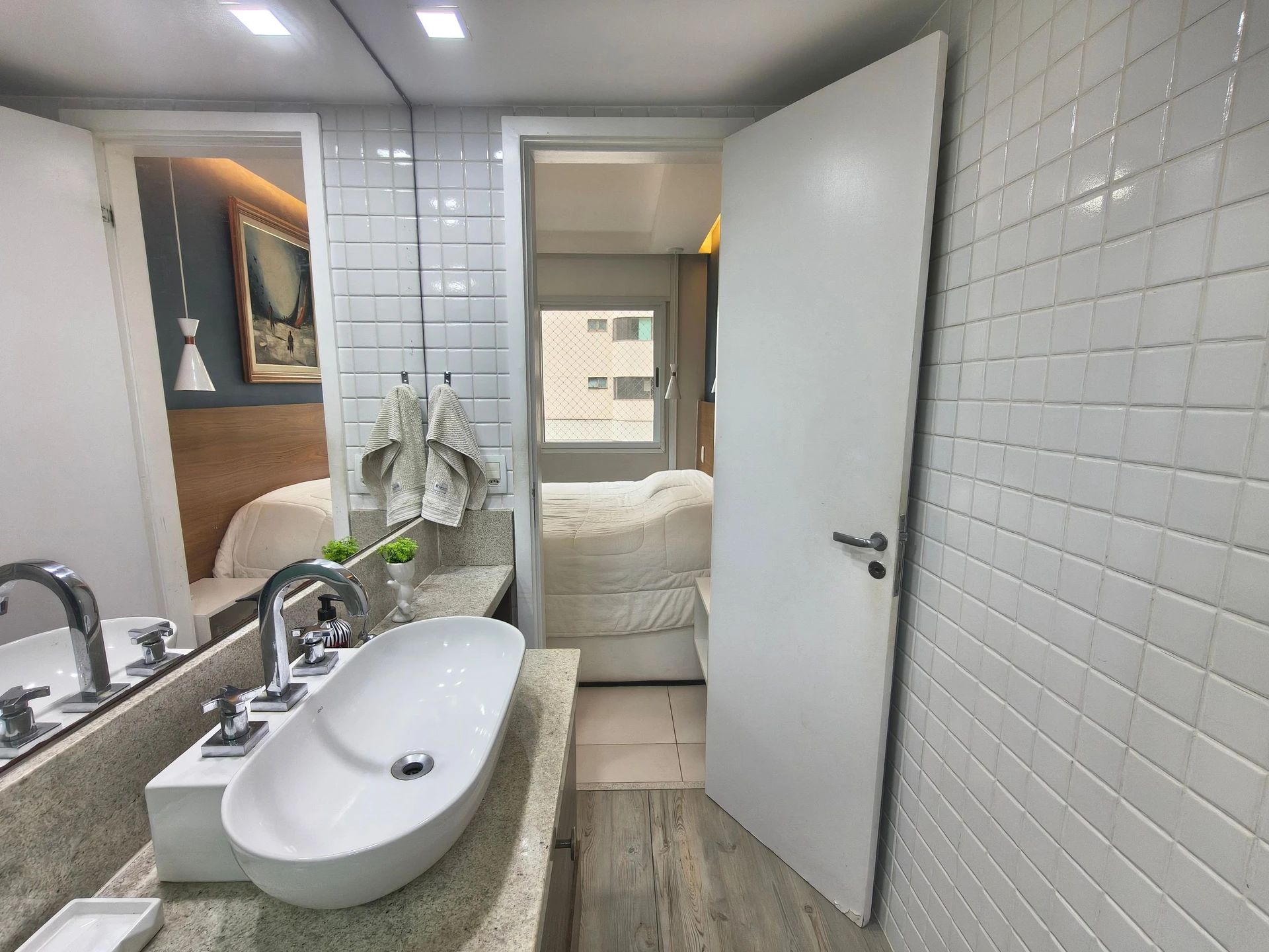 Furnished apartment, 103 m², with a washing machine — photo 16