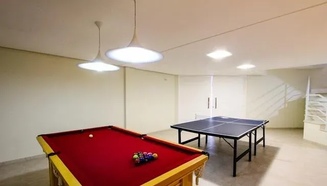 Furnished house with 700 m², 5 bedrooms and pool