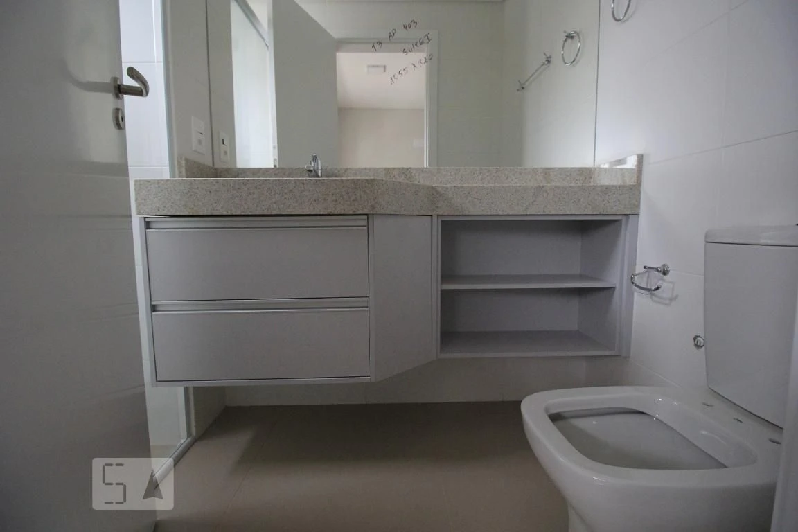Furnished apartment, 76 m², with a grill on the balcony — photo 22