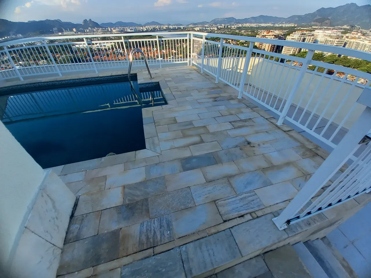 4-bedroom apartment with a jacuzzi — photo 19